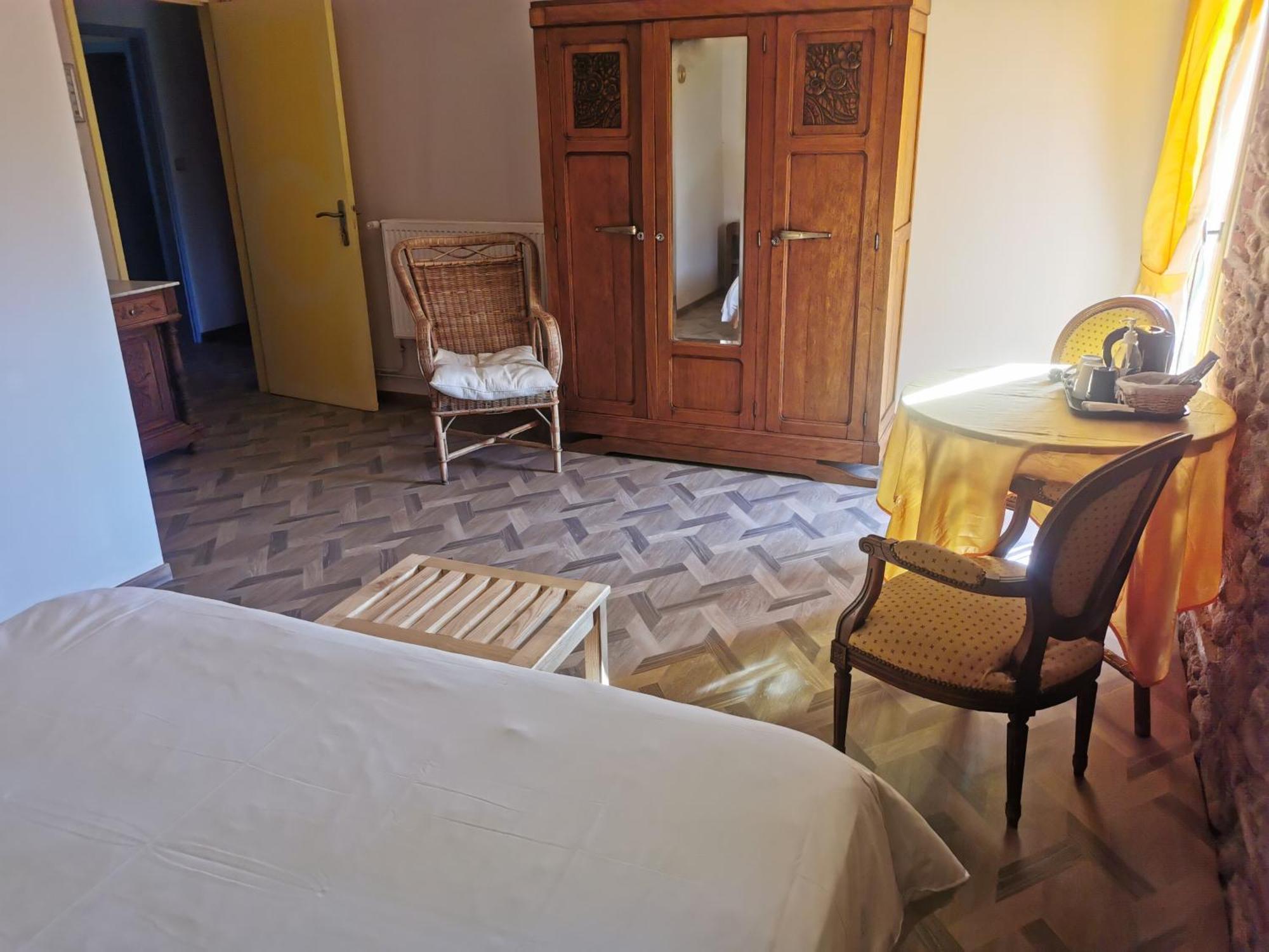 Domaine Du Mas Bazan Hotel Alenya Ruang foto