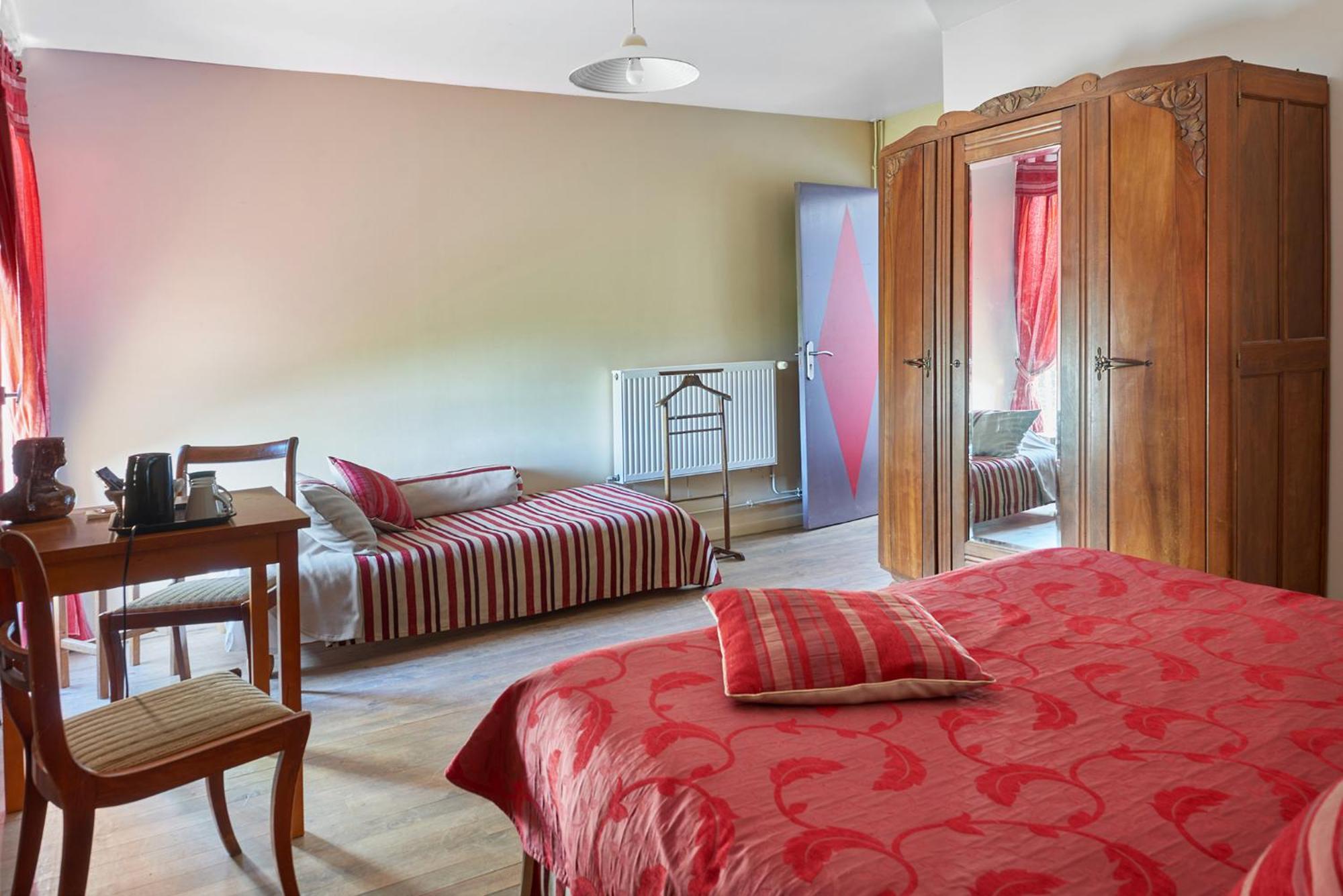 Domaine Du Mas Bazan Hotel Alenya Ruang foto